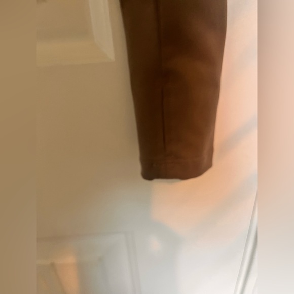 Alluring 2 piece Leggings outfits (crop top with matching leggings) - Picture 6 of 10